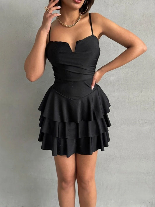 rochie mini neagra cu volane2