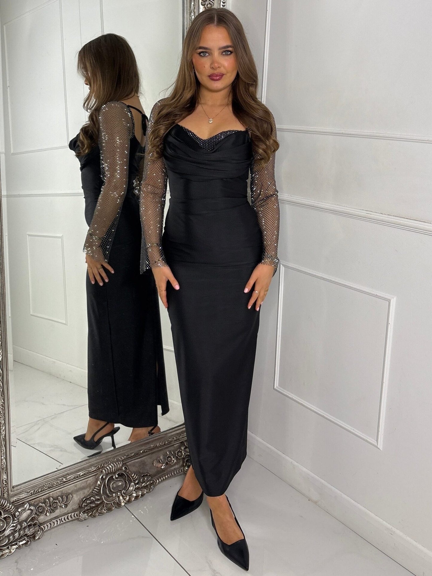 ROCHIE SABRINA NEGRU3